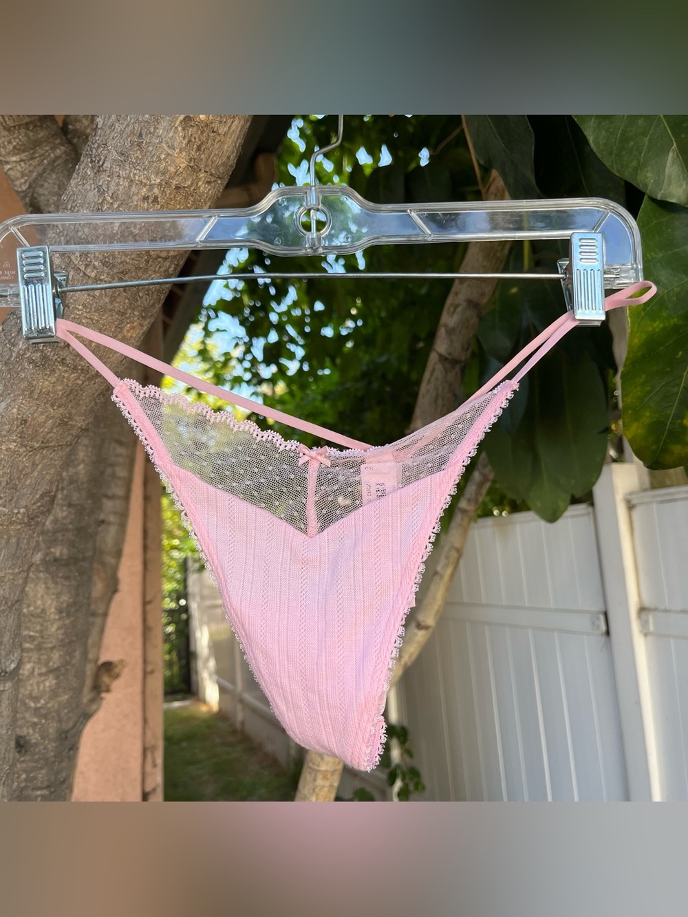 Victoria’s Secret Vintage-Style Pointelle V-String Panty in Pink